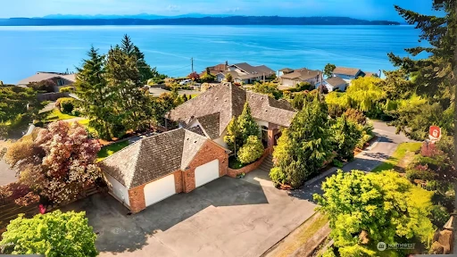 Your Guide to the Best Vacation Rentals and Airbnbs in Federal Way, WA